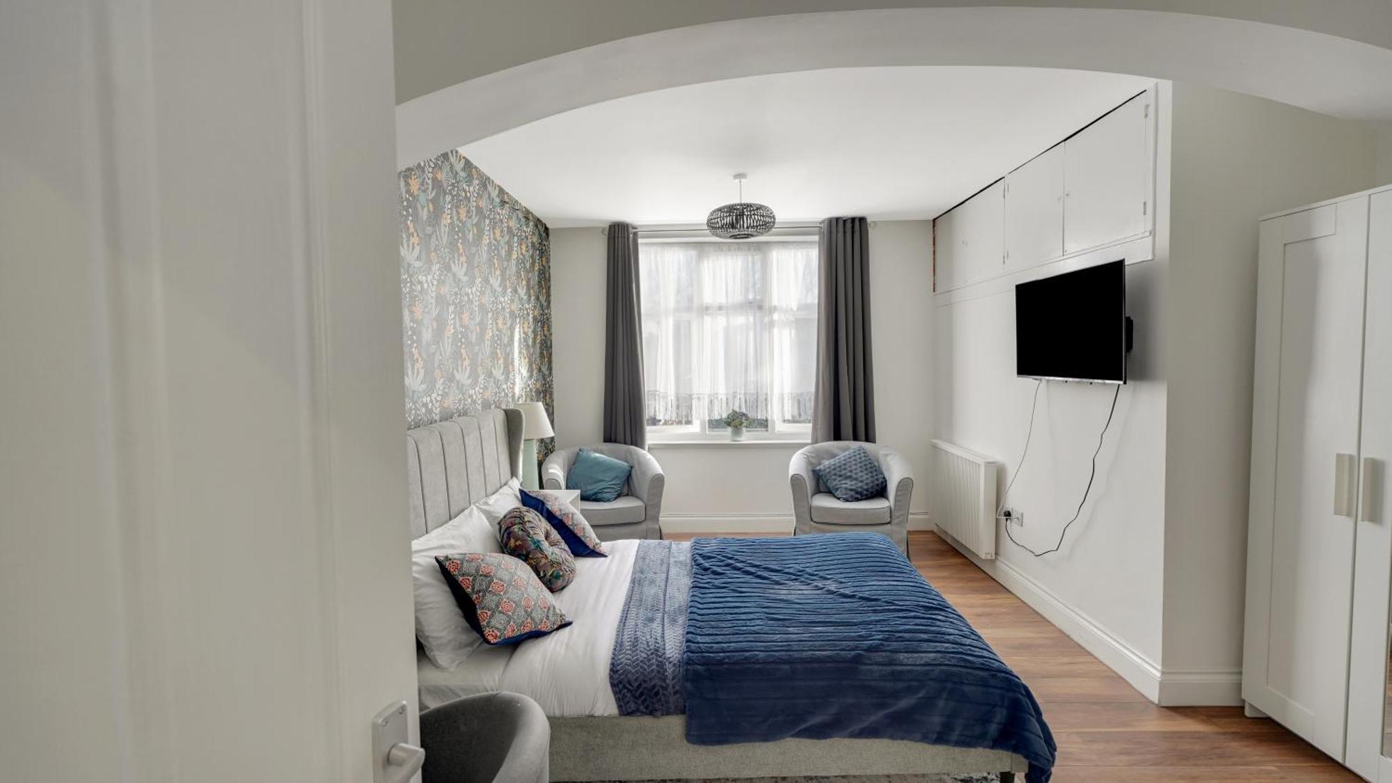 Place To Stay In Longbridge Barking  Eksteriør bilde